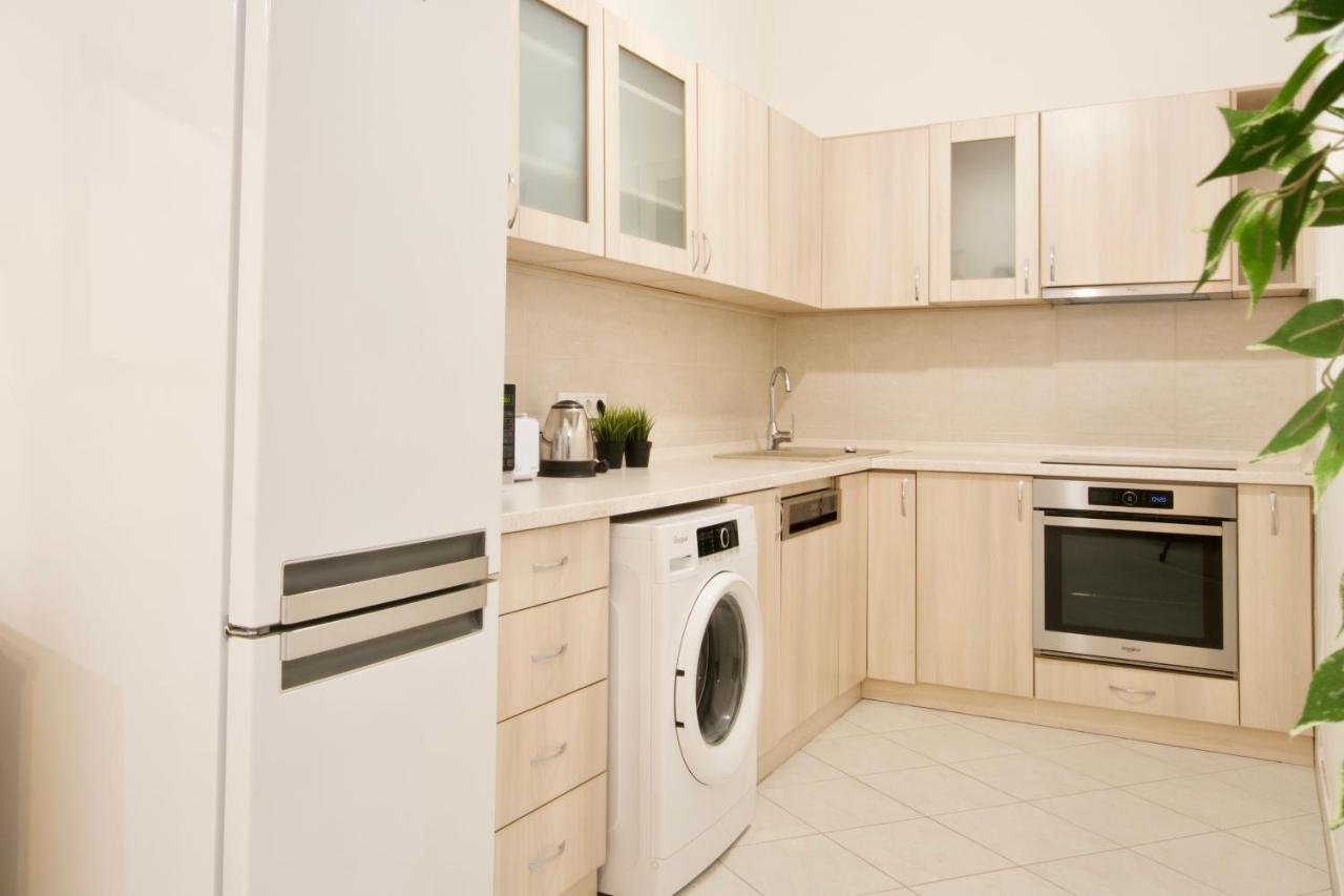 Apartment Premium By Hi5 - Elegant *